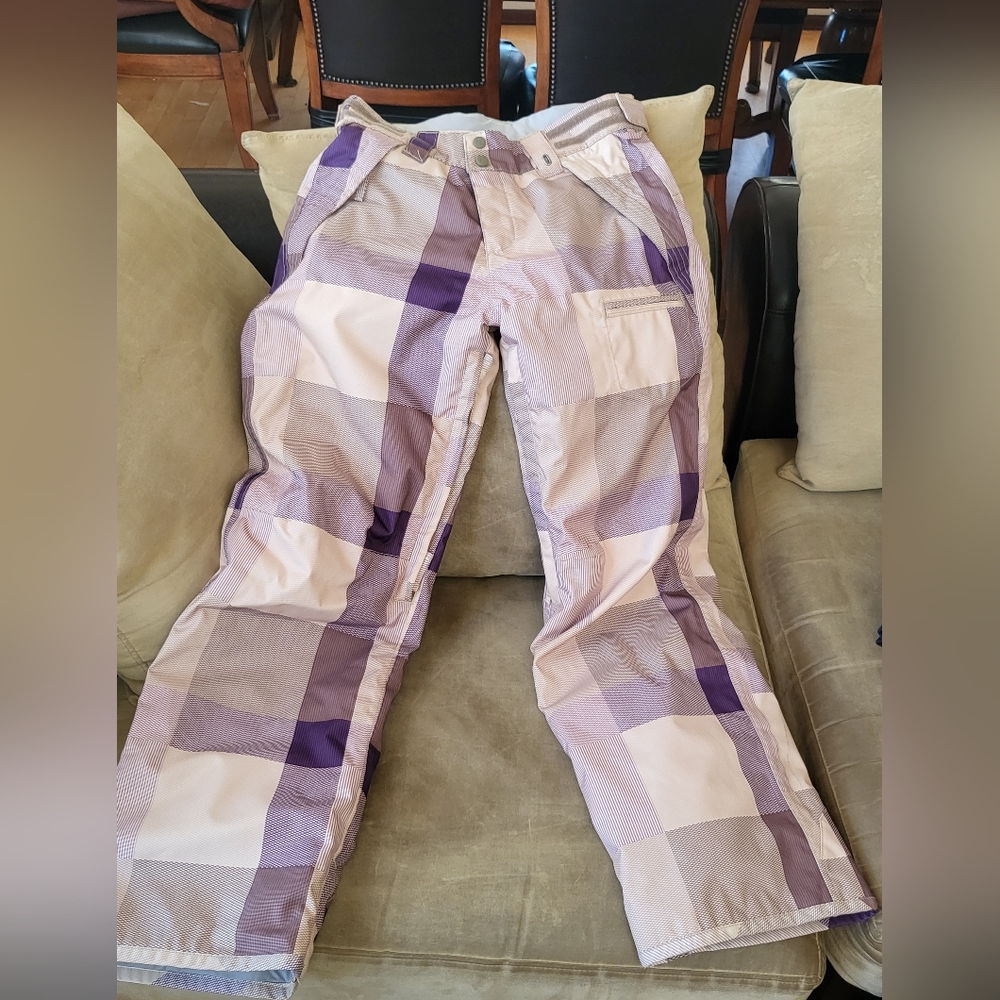 SET of Billabong Matching Snow Pants and Jacket